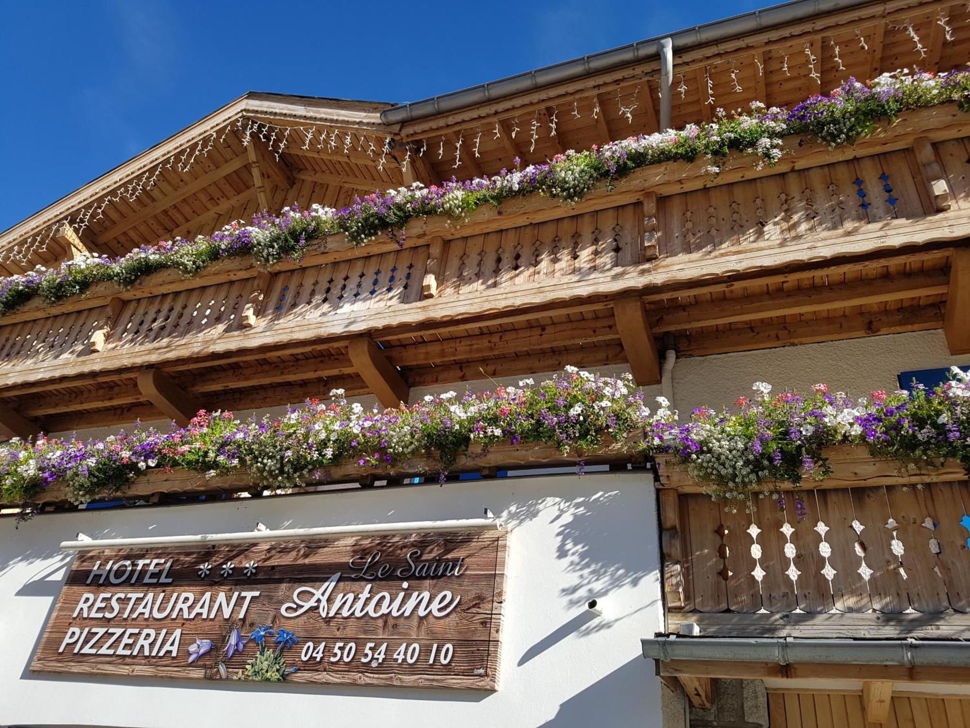 Le Saint Antoine Hotel Les Houches Buitenkant foto